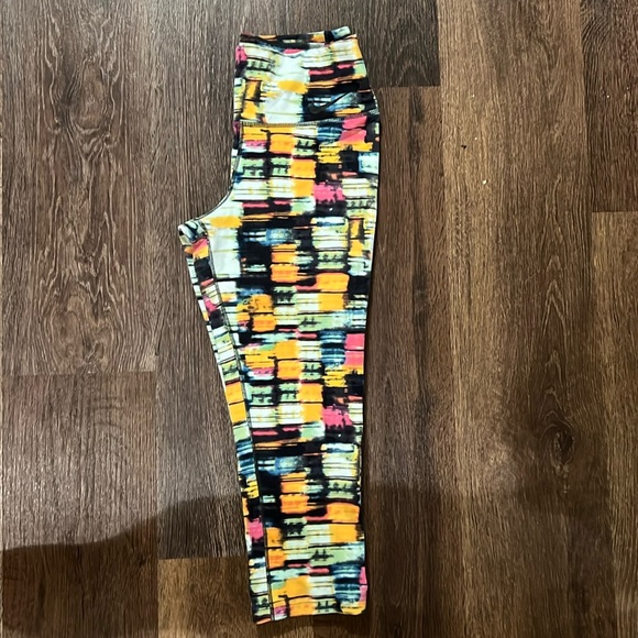 Nike Women’s Crop Tight - Picture 1 of 3